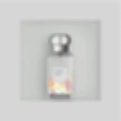 Salah satu produk parfum Scentcode
