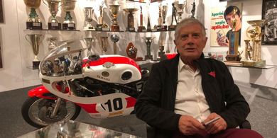 Ditanya Bagaimana Jika Marc Marquez Melampaui Rekornya, Giacomo Agostini Bilang Begini