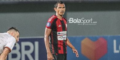 Ricardo Salampessy Puas, Owen Rahadiyan Tak Ikut Campur Urusan Pemain Persipura