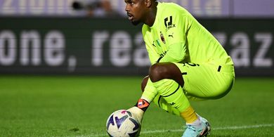 Mike Maignan Mendekat ke Chelsea, AC Milan Incar Kiper Rival dengan Iming-iming Gaji 3 Kali Lipat