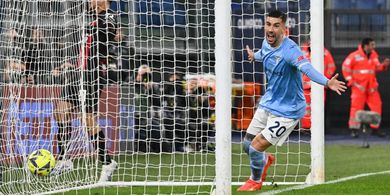 Final Coppa Italia - Kapten Lazio Rela Jarinya Hilang demi Gelar Juara, tetapi Jangan Harap Sarri Berhenti Merokok