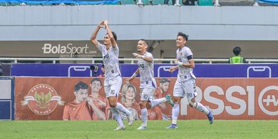 Girangnya Eks Pemain Persija Bisa Gabung dengan Persib Bandung