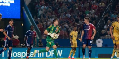 Tak Kunjung Ada Kejelasan Membela Timnas Indonesia, Maarten Paes Kembali Bersinar dengan FC Dallas