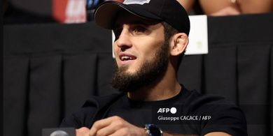 Decak Kagum Islam Makhachev di Balik Duel Jagoan Myanmar pada UFC 317