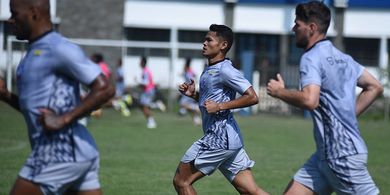 Bukan Hanya Febri Hariyadi, Pelatih Persib Pastikan Dimas Drajad Bisa Main Lawan Malut United