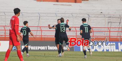 Hasil ASEAN Cup U-19 2024 - Aksi Konyol Kiper Berujung Petaka, Australia Hajar Vietnam dan Perlebar Peluang ke Semifinal