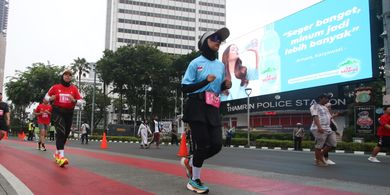 Dehidrasi Terjaga, 16 Ribu Pelari Jakarta Running Festival 2024 Berhasil Sampai Garis Finish