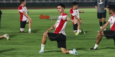 Eliano Reijnders Tertawa saat Ditanya soal Rumor Ketertarikan Klub Malaysia Selangor FC