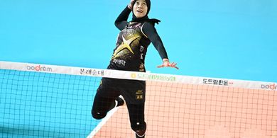 Liga Voli Korea - Setelah Kakak Libero Red Sparks Kena Headshot, Megawati Bikin Middle Blocker IBK Altos Meringis Lagi