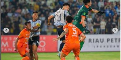 Hasil Pertandingan Liga 2 - PSPS Menang Dramatis Walau Kiper Asuhan Shin Tae-yong Dikartu Merah, Persiraja Resmi Gagal Promosi