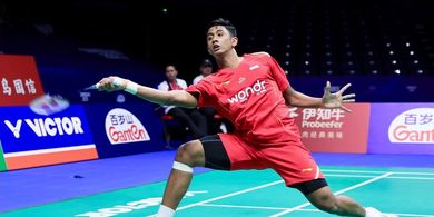 Hasil Final Kejuaraan Beregu Campuran Asia 2025 - Alwi Farhan Buyarkan Junior Shi Yu Qi, Indonesia Selangkah Lagi Jadi Juara