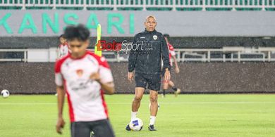 Tanggapan Nova Arianto Usai Timnas U-17 Indonesia Masuk ke Pot 3 Piala Dunia U-17 2025
