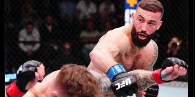 Bukan Roman Dolidze, Ini Empat Petarung Peraih Bonus Tambahan di UFC Vegas 104