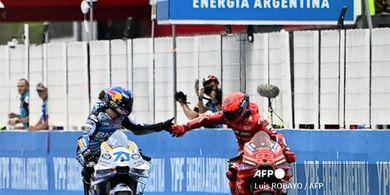 Bukan Sengaja Mengalah, Alex Ungkap Penyebab Ditikung Marc Marquez di Akhir Balapan MotoGP Argentina 2025