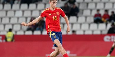 Pilih Gabung Real Madrid, Dean Huijsen Jadi Bahan Olok-olokan Pemain Barcelona di Timnas Spanyol