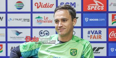 Paul Munster Beri Pendekatan Khusus Jelang Derby Persebaya Vs Arema FC