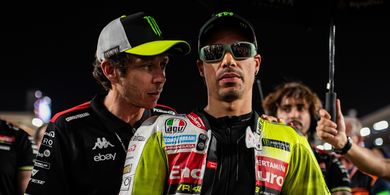 Kisah Menarik soal Isi Telepon Valentino Rossi usai Timnya Catatkan Kemenangan di MotoGP