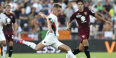 Butuh Gelandang Lokal Berkualitas, AC Milan Bidik Rekan Jay Idzes