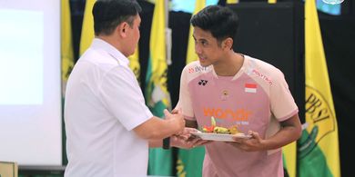 Indonesia Open 2025 - Tak Perlu Jauh Pikirkan Lawan Mancanegara, Alwi Farhan Ingin Bertarung dengan Jonatan Christie
