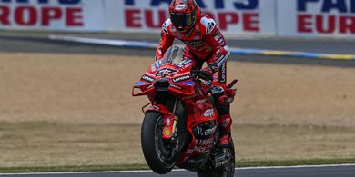 MotoGP Prancis 2025 - Dani Pedrosa Ungkap Teori Francesco Bagnaia Sering Kalah dari Marc Marquez