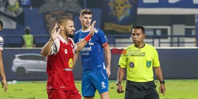 Penyerang Barito Putera KIarifikasi Setelah Lakukan Tekel Horor Pada Pemain Persib