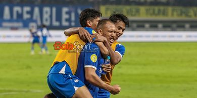 Kata Bek Persib Gustavo Franca Usai Masuk Nominasi Pemain Terbaik Liga 1 dan Harus Bersaing dengan Tyronne Del Pino