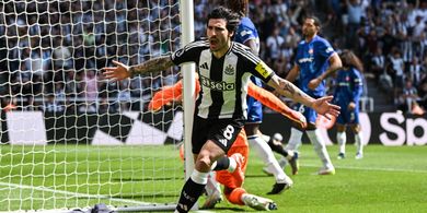 Hasil Liga Inggris - Dibantu Kartu Merah Konyol Chelsea, Newcastle United Terbang ke Peringkat 3