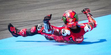 MotoGP Prancis 2025 - Makin Jauh dari Marc Marquez, Masalah Francesco Bagnaia: Saya Cepat tapi Tidak Percaya Diri