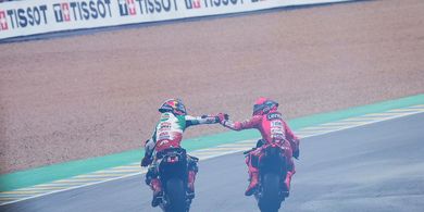 Test Rider Ducati Legawa Marc Marquez Dikalahkan Johann Zarco di MotoGP Prancis 2025