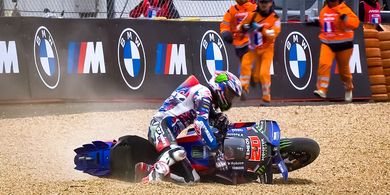 MotoGP Prancis 2025 - Akhir Berbeda 2 Pahlawan Negara, Zarco Diarak ke Podium, Quartararo Dihukum Setelah Ngamuk