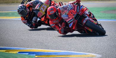 Beda Nasib Mantan Rekan Setim di Ducati, Bastianini Bisa Dapat Poin Usai Tabrakan dengan Francesco Bagnaia pada MotoGP Prancis 2025