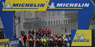 Sampai Tak Sadar di Posisi Berapa, Pembalap Timnya Valentino Rossi Kenang Kegilaan MotoGP Prancis 2025