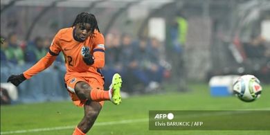 Liverpool Comot Rekan Seangkatan Mees Hilgers dan Jebolan AC Milan, Ngerinya Sisi Kanan-Kiri Dikawal Kereta Ekspres!