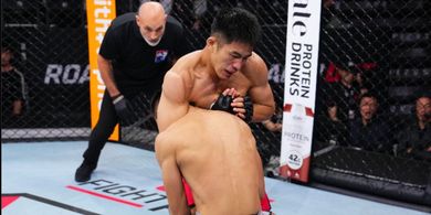 Hasil Road to UFC 4 - Kalah di Ronde 1, Cekikan Lawan Bikin Deni Daffa Tak Berkutik