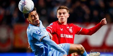 Calvin Verdonk Gagal Lolos ke Conference League, Mees Hilgers Tertawa di Rumah