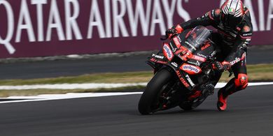 MotoGP Inggris 2025 - Baginya Cuma Omong Kosong, Marco Bezzecchi Muak soal Rumor Jorge Martin