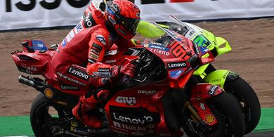 MotoGP Aragon 2025 - Nyaris Serobot Marc Marquez, Murid Tertua Valentino Rossi seperti Ketiban Durian di Kualifikasi