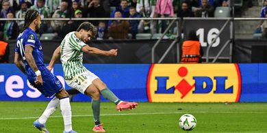 PDKT Sebulan Sia-Sia, Como Langsung Move-On dari Pemain Lulusan Real Madrid ke Alumni Barcelona