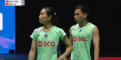 Hasil Final Singapore Open 2025 - Dechapol Puavaranukroh Ukir Sejarah, Ganda Campuran Thailand Menggila Bungkam Duo Kidal
