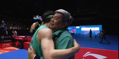 Rekap Final Singapore Open 2025 - Ditutup Pelukan Kelegaan, Herry IP Bawa 4 Gelar ke Istora sebagai Lawan Indonesia