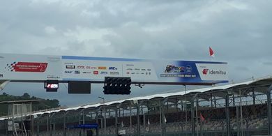 Hasil Yamaha Sunday Race 2025 - Modal Mengekor Wahyu Nugroho, Eric Saputra Amankan Podium di Kelas Superstock