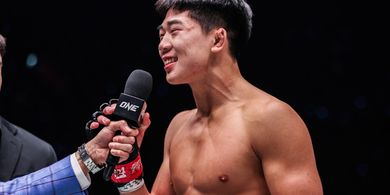 ONE Championship - Bukan Hanya Baku Hantam, Adrian Lee Tambah Uang dan Popularitas dengan Cara Lain