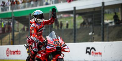 Pembelaan Lorenzo untuk Francesco Bagnaia yang Terus Keluhkan Motor dan Susahnya Jadi Rekan Setim Marquez