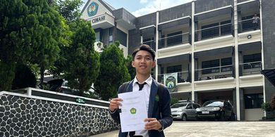 Selesaikan Pendidikan 4 Tahun, Pemain Persib Sandang Status S.Pd
