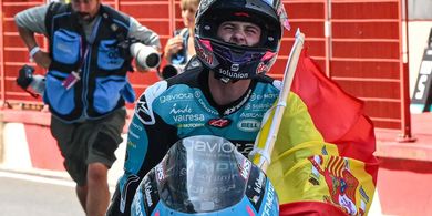 Titisan Marc Marquez Episode 3 Datang dari Saingan Veda Ega Pratama Musim Lalu, Seruan Alien Lindungi Rising Star Moto3 2025