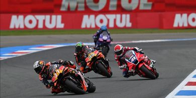 Teori Pengamat MotoGP soal Sosok Pedro Acosta di Mata Valentino Rossi