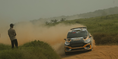 Tim Dewa United Motorsport X MSRT Berupaya Masuk 10 Besar di Rally Sumatera Utara