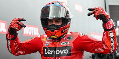 Marc Marquez Emosional di Depan Jorge Lorenzo, Petaka Alex Marquez Bikin Kemenangan MotoGP Belanda 2025 Sedikit Hampa