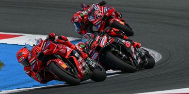MotoGP Belanda 2025 - Alami Situasi Alex Marquez Kemarin, Marco Bezzecchi Ungkap Alasan Gagal Serang Marc Marquez