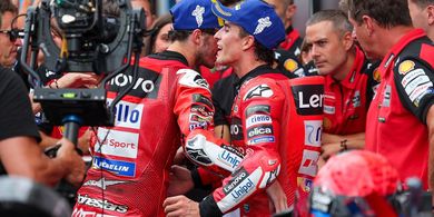 MotoGP Belanda 2025 - Ducati Sebut Marc Marquez Makin Berbahaya, Francesco Bagnaia Kurang Pede